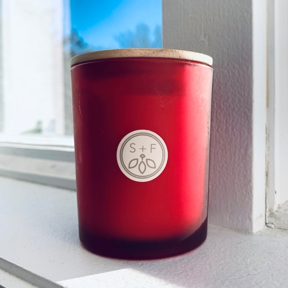 Sand + Fog Tahitian Vanilla Matte Scented Candle - Picture 2 of 2